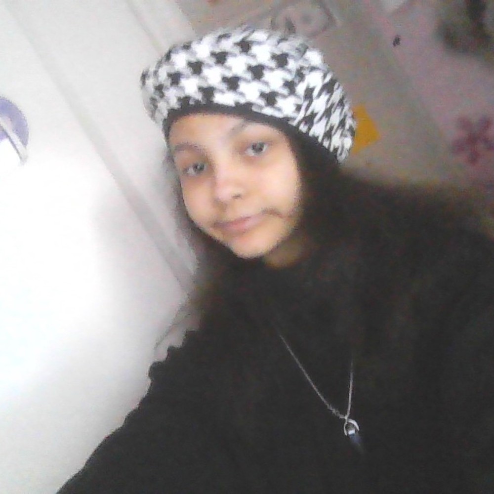 Meet your Posher, Oliviann